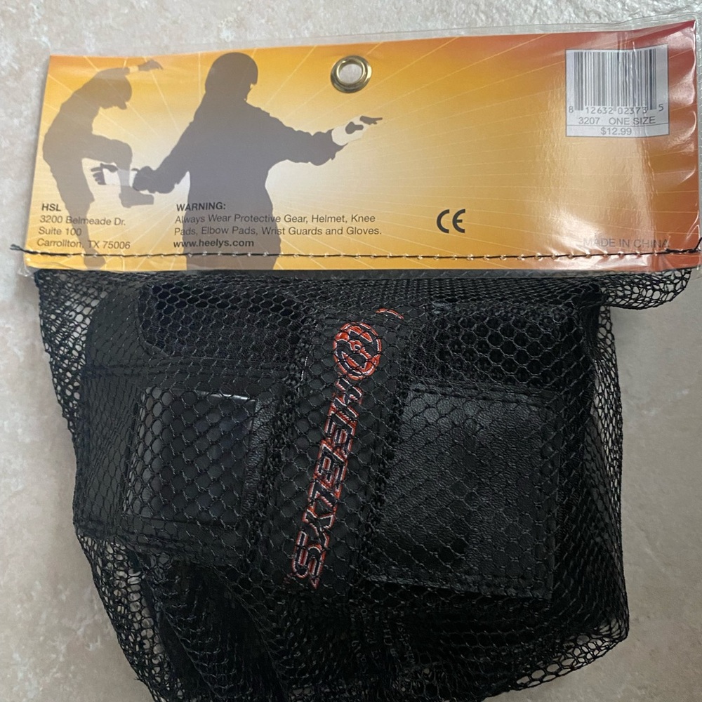 New In Package Heelys Wrist Essentials - Picture 6 of 6